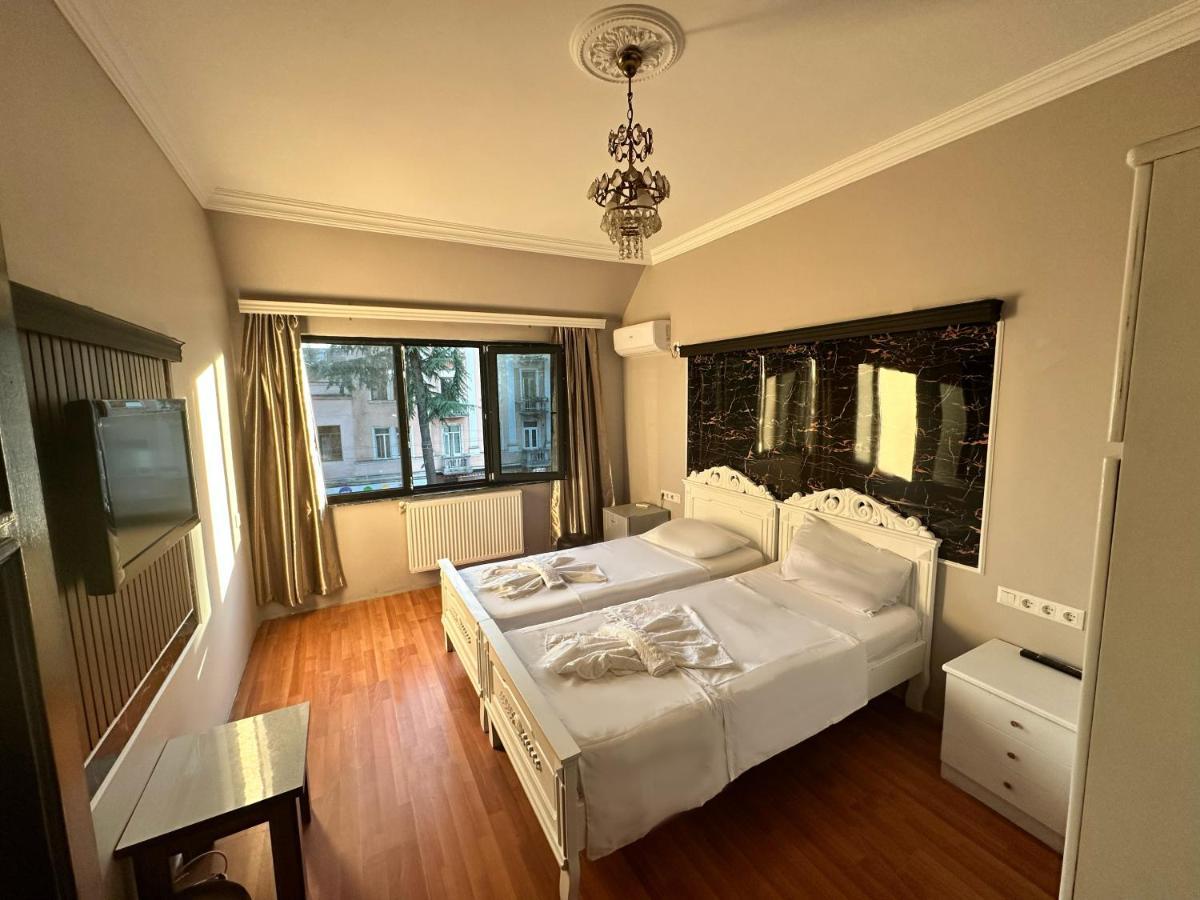 My Metropol Hotel Batumi Exterior photo